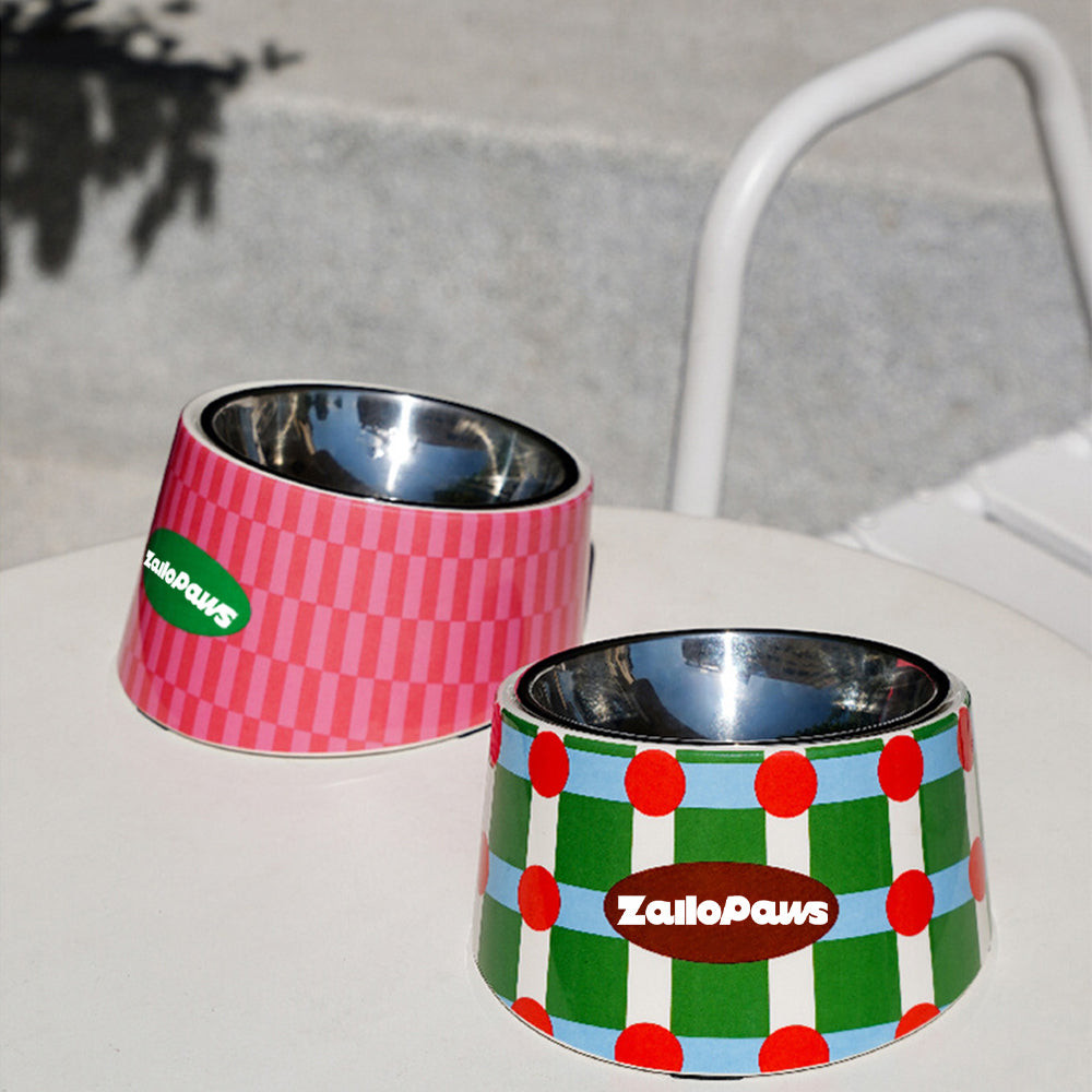 Retro Chic Tilted Stainless Steel Pet Bowl – 15° Angle for Easy Eating